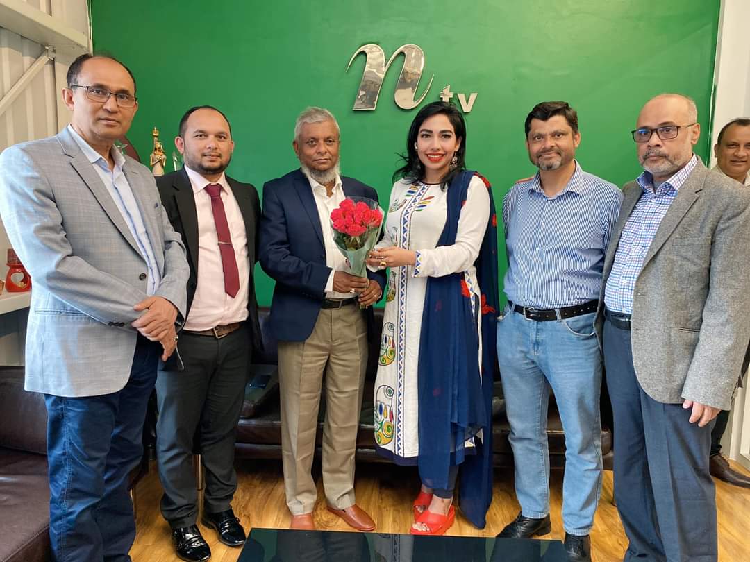 লন্ডনে দেড় ঘন্টা লিফটে আটকা মেয়র আরিফ