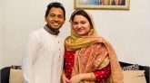 সেঞ্চুরি হাঁকালেন মুশফিক, ‘বিদায়ে’র প্রসঙ্গ তুলে দিলেন স্ত্রী