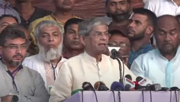 তত্ত্বাবধায়ক ছাড়া দেশে কোনো নির্বাচন হবে না: ফখরুল