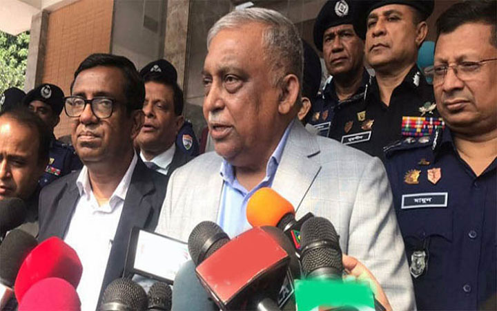 খালেদা জিয়া সমাবেশে যোগ দিলে ব্যবস্থা নেবেন আদালত: স্বরাষ্ট্রমন্ত্রী