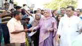 বিশ্বনাথে ইলিয়াস পত্নী লুনার লিফলেট বিতরণ
