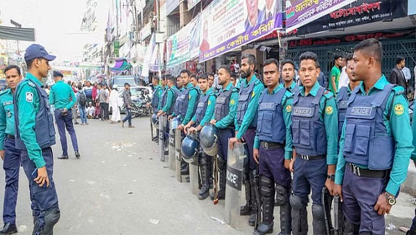 ১০ ডিসেম্বর: বিএনপি অনমনীয়, সরকারও কঠোর