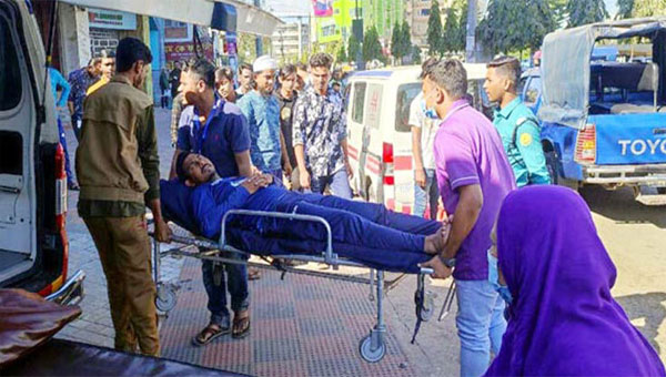 সিলেটে বলের আঘাতে আহত ক্রিকেটার মোসাদ্দেক