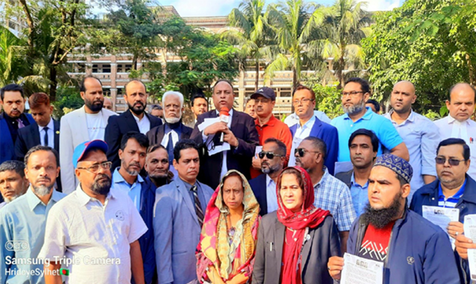 দেশে নির্বাচনের নামে সার্কাস চলছে : এমরান চৌধুরী