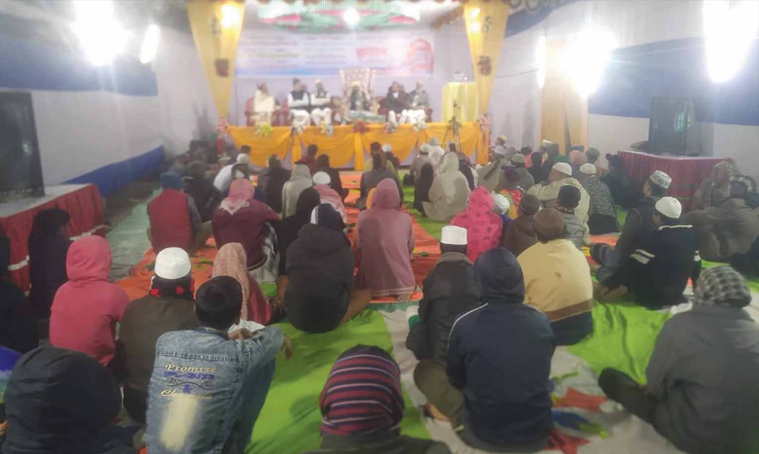 হুমায়ুন রশিদ চত্বরে ৩য় বার্ষিক ওয়াজ ও দোয়া মাহফিল সম্পন্ন