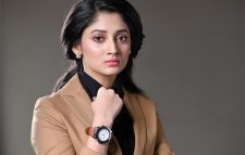 ঈদে থাকছেন পূজা