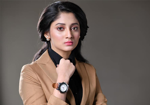 ঈদে থাকছেন পূজা
