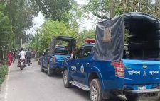 দুই ভাইকে কুপিয়ে মারল প্রতিপক্ষ