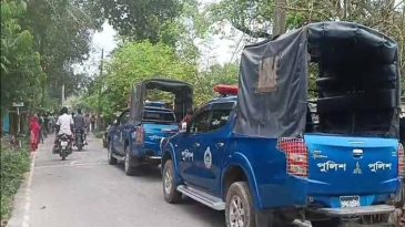 দুই ভাইকে কুপিয়ে মারল প্রতিপক্ষ
