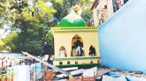 কবর থেকে লাশ তুলে পোড়ানোর ঘটনায় যারা গ্রেফতার হলেন!