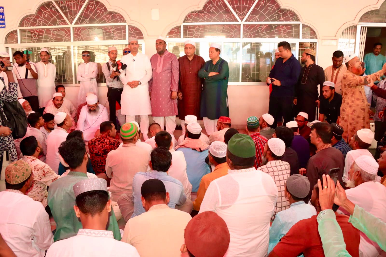 ইলিয়াস আলীর জন্য সিলেটে জেলা বিএনপির দোয়া মাহফিল