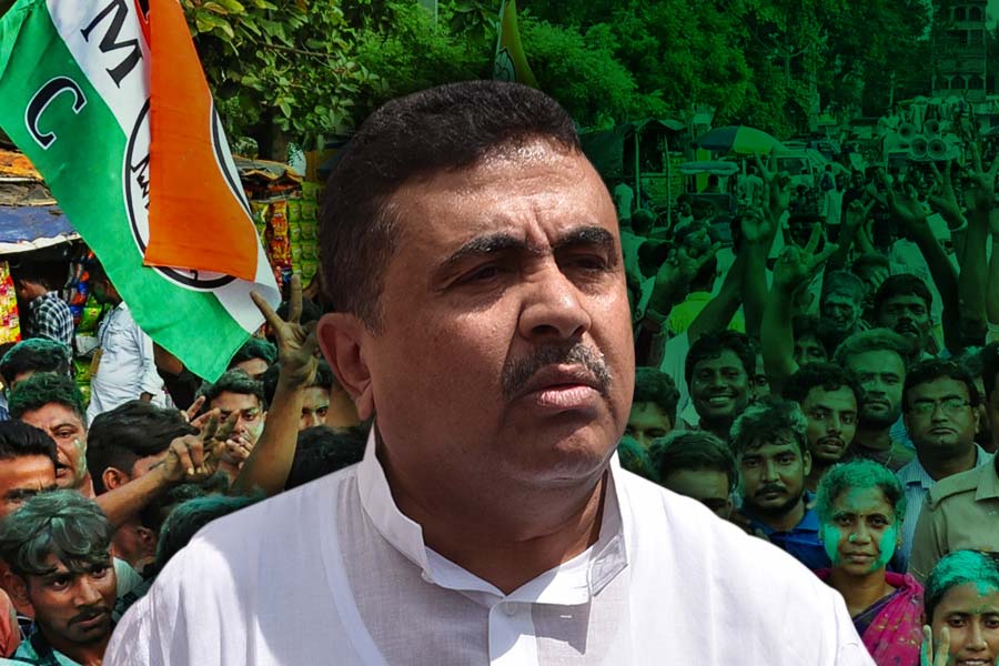 মমতাকে টানা হারিয়ে বাংলার মসনদে শুভেন্দু