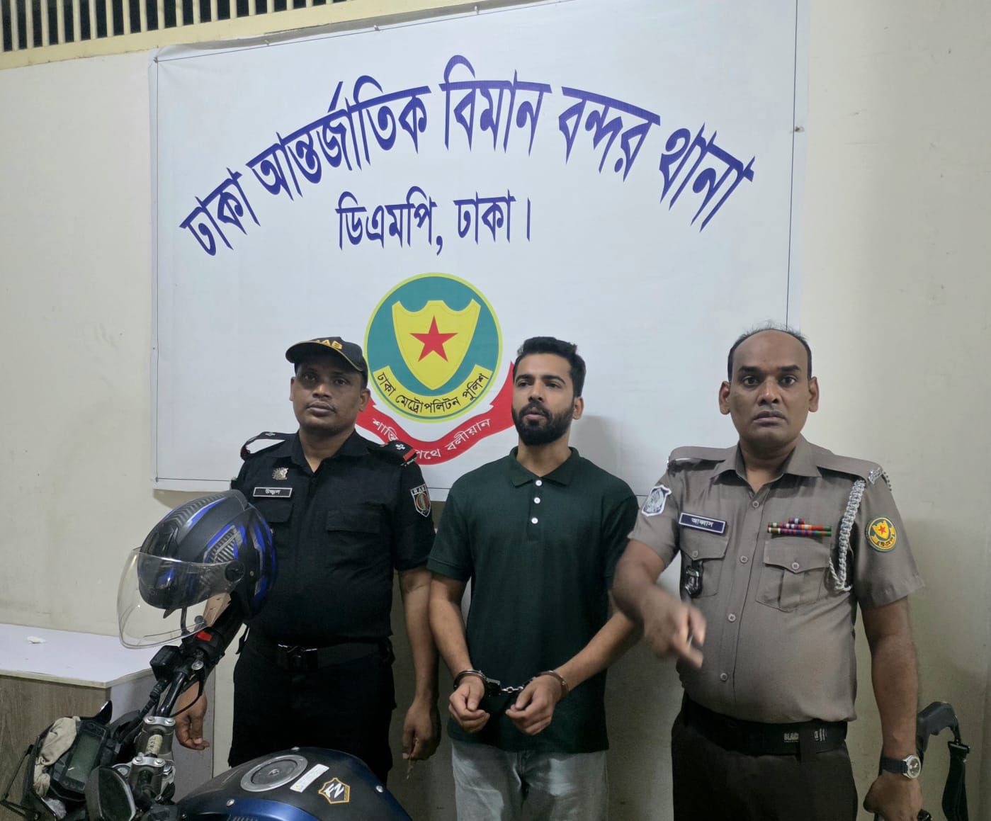 “ঢাকায় র‍্যাবের জালে সাজাপ্রাপ্ত ছাত্রলীগ নেতা ফাহিম
